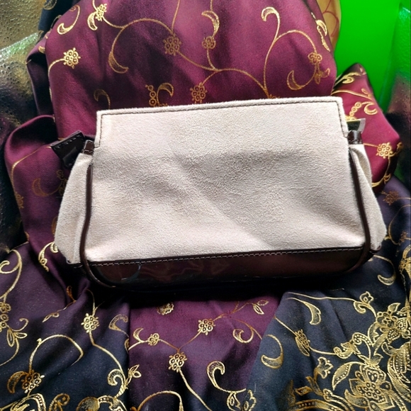 💥3/$20 Estee Lauder Small Cosmetic Bag! - Picture 1 of 13